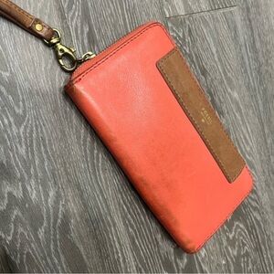 Fossil wallet